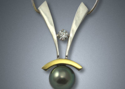 ‘Forever Yours’ Pearl Pendant