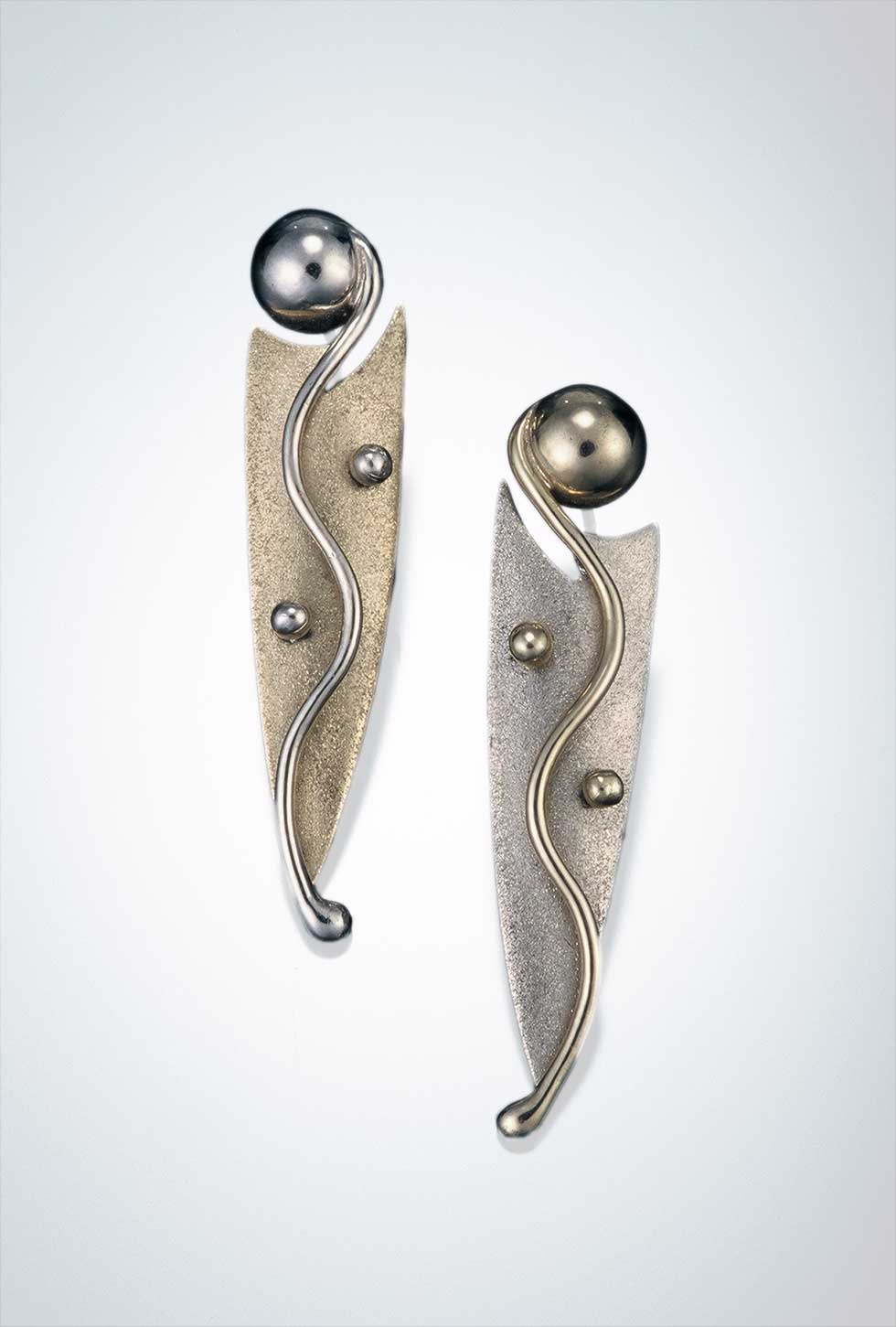 Reverse Gold Earrings © Vickie Riggs Designs